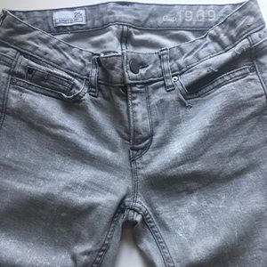 Gap 1969 Always Skinny, Light Gray distressed jean